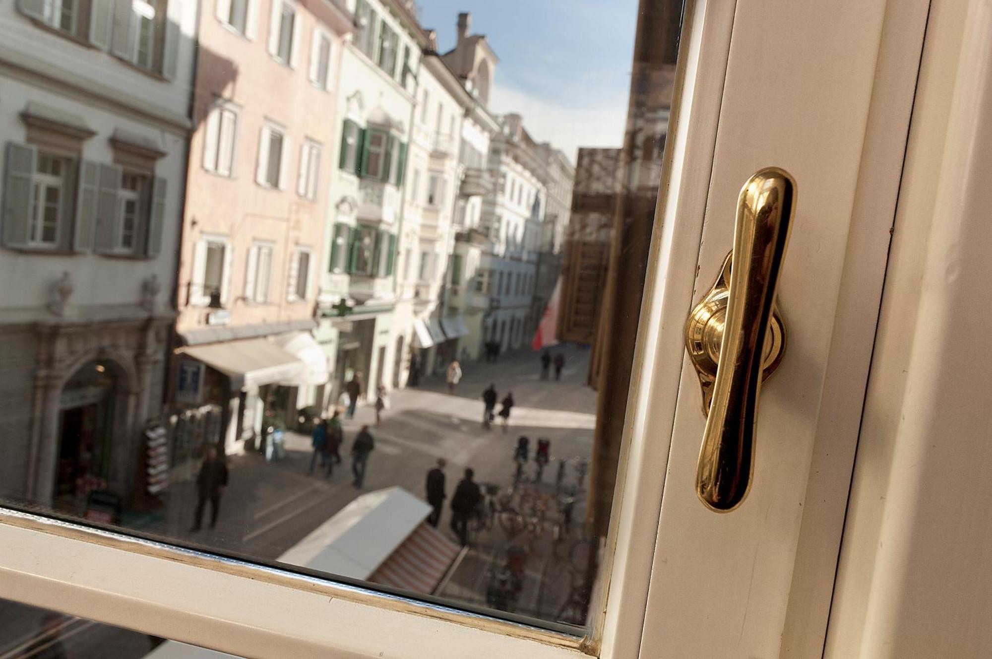 Residence Fink Central Apartments Bolzano Oda fotoğraf